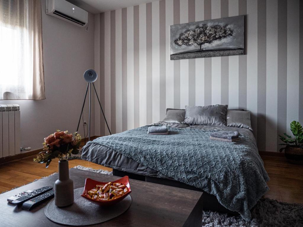 Gofd Apartman เบลเกรด ภายนอก รูปภาพ
